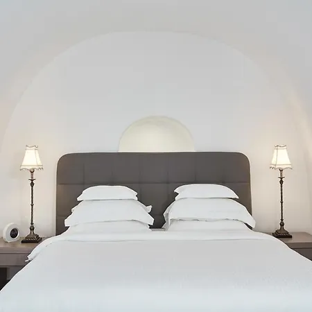 Villa Sleeps 7 With Pool And Air Con