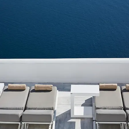 Sleeps 7 With Pool And Air Con Villa *